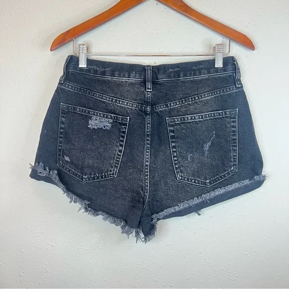 Free People Lasso Women’s Short Highest Rise Ripped Black Denim Shorts Sz 29 NEW
